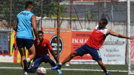 Talleres continúa con su preparación. Talleres continúa con su preparación.