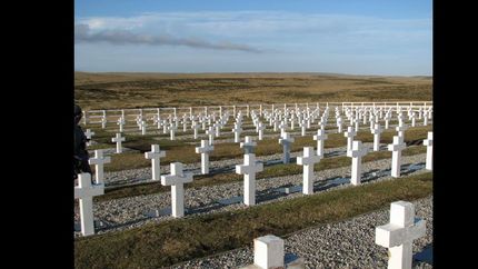 Estaba enterrado en el cementerio de Darwin como NN.