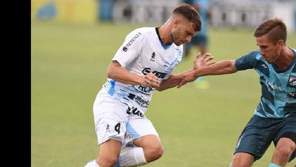 Federico Mazur se lesionó en el amistoso del miércoles con Español. Federico Mazur se lesionó en el amistoso del miércoles con Español.