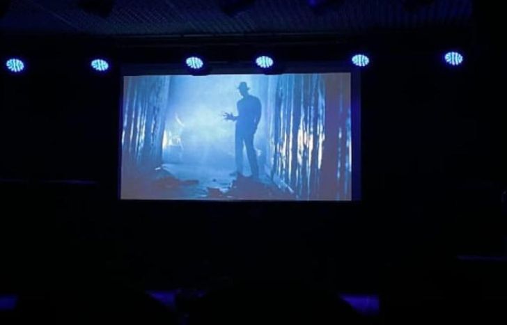 Una oportunidad única para apreciar clásicos en un espacio barrial.