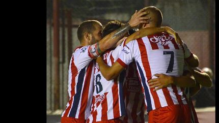 El equipo de Escalada acumula tres partidos sin ganar de local.