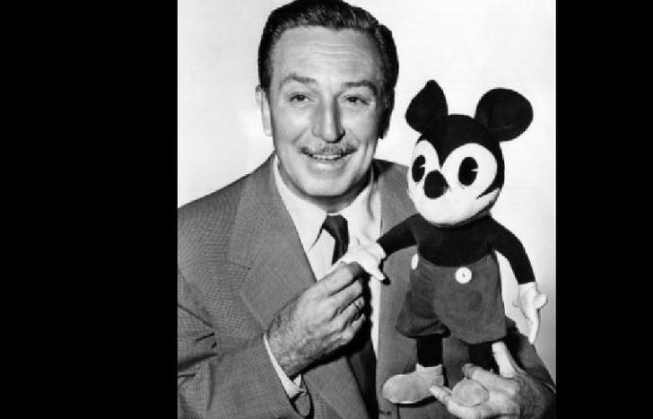 el congelado walt disney y su objeto más famoso.