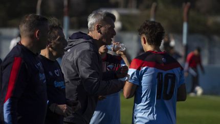 Jorge Vivaldo y su deseo de pelear el ascenso. Jorge Vivaldo y su deseo de pelear el ascenso.