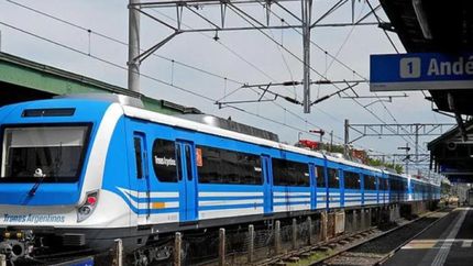 Empezó a normalizarse el funcionamiento de los trenes durante el fin de semana.