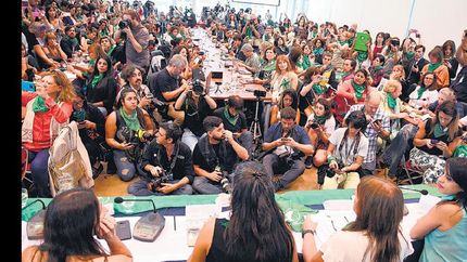Comienzan las audiencias de debate por el aborto