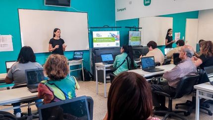 dan cursos de inclusion financiera gratis, en el punto digital de fiorito