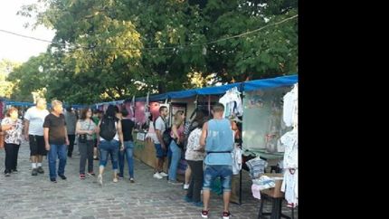 se viene en lomas una doble jornada del mercado de emprendedores