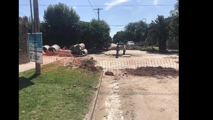 avanza la repavimentacion en las calles y avenidas de lomas