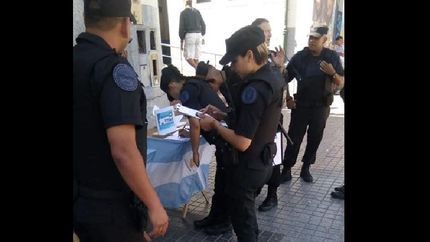 Explican que necesitan el apoyo de 400 mil personas.