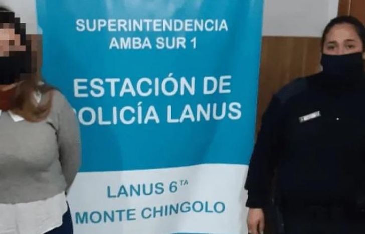 La mujer fue demorada preventivamente cuando la descubrieron.