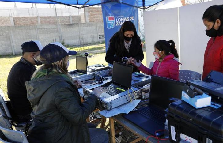Las diferentes áreas siguen recorriendo los barrios.