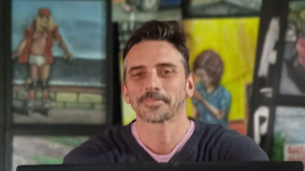 Luciano sigue haciendo arte en compañía de la gente