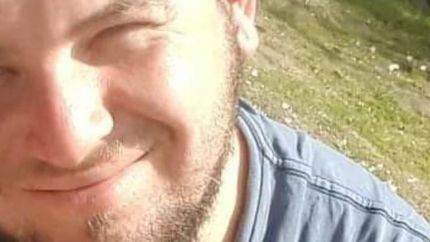 Matías lleva un mes sin comunicarse con su familia.