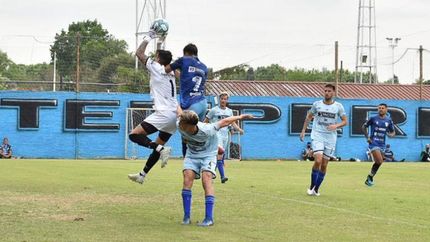 El Gasolero sigue sumando minutos de fútbol. El Gasolero sigue sumando minutos de fútbol.