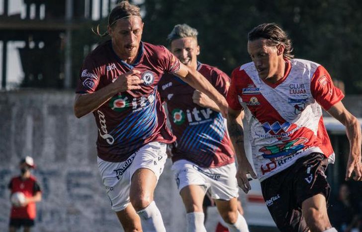 Emiliano Gianunzio, experiencia en el mediocampo del Azul.