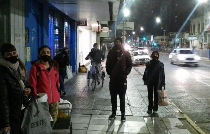 Todos los martes recorren las calles de Lomas.