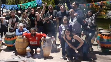 Se consideran una familia y alegran a todos con su ritmo.