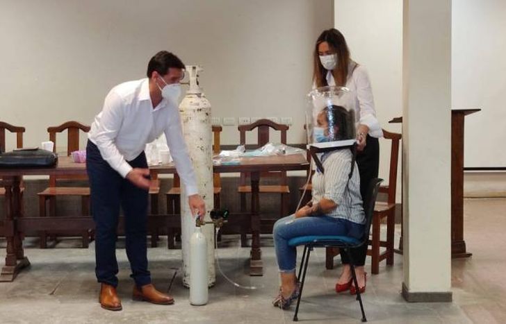 El centro de salud adquirió cinco cascos.