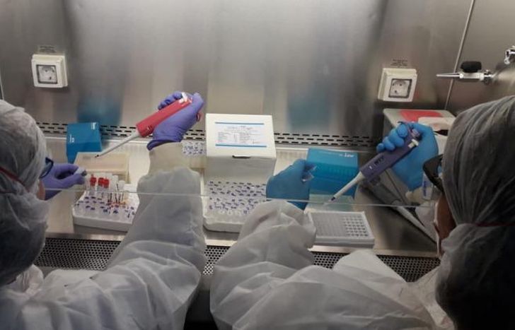 En las últimas 24 horas, se hicieron casi 30 mil testeos.