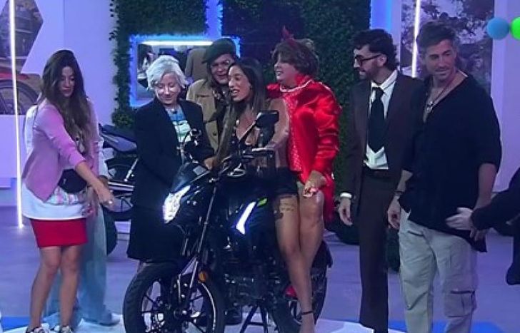 Catalina Gorostidi ganó la moto en Gran Hermano.