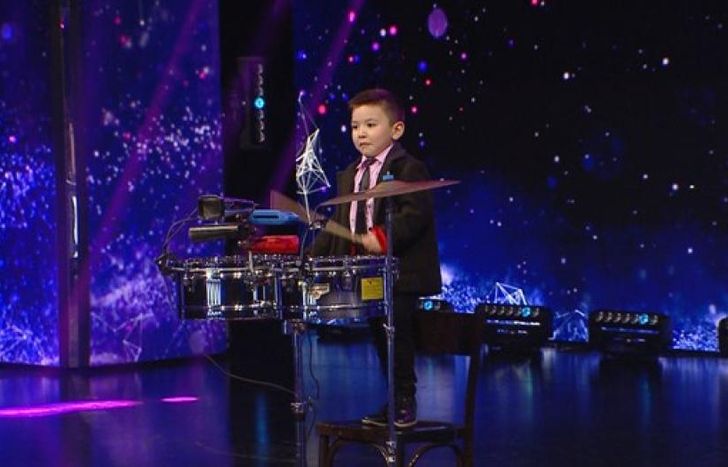 Precoz percusionista.