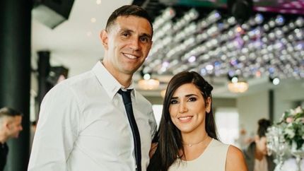 Dibu Martínez y Mandinha.&nbsp;