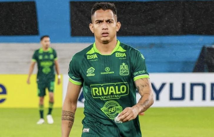 El atacante llega procedente del Atlético Bucaramanga de Colombia.