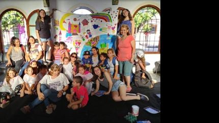 Gran cierre del taller de arte en el Merendero Santa Rosa