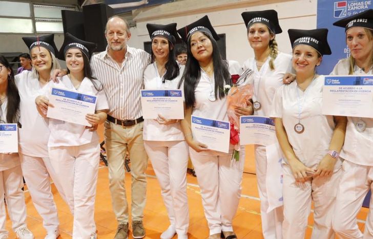Insaurralde destacó el compromiso y la dedicación de los estudiantes.