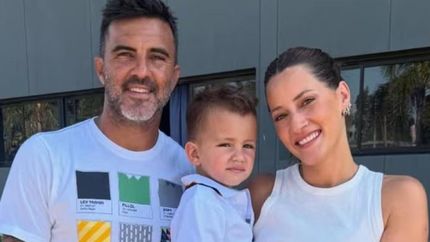 Fabian Cubero y Mica Viciconte con Luca.