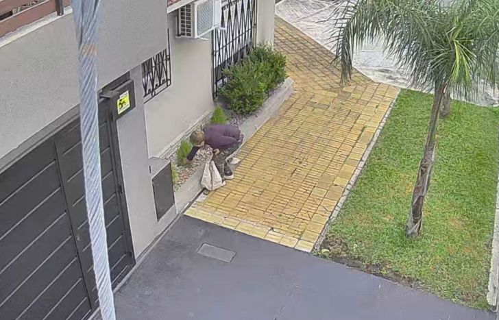 El robo quedó captado en cámara.