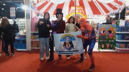 Algunos personajes dijeron presente en la Feria del Libro.