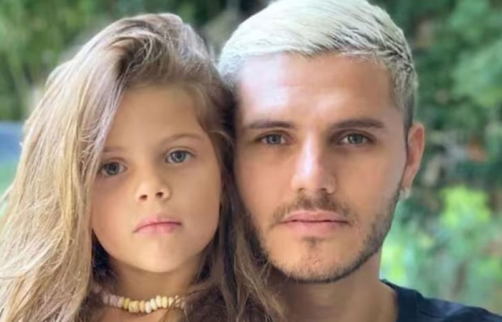 Mauro Icardi y su hija Francesca.