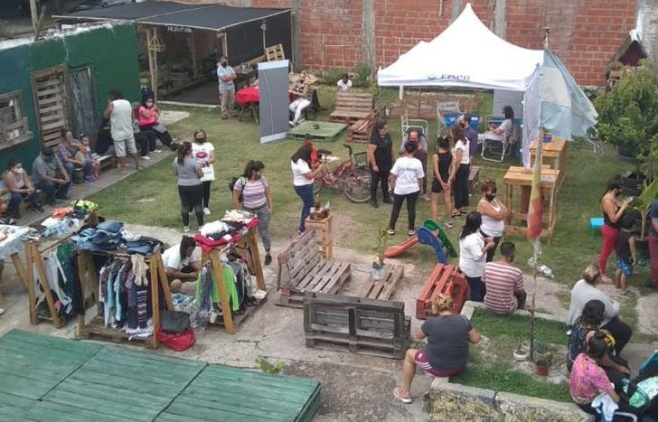 Nuevo encuentro en la calle Homero 1698.