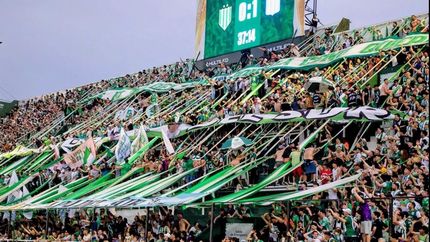 Hinchas de Banfield preparan un gran recibimiento para el clásico con Lanús. Hinchas de Banfield preparan un gran recibimiento para el clásico con Lanús.