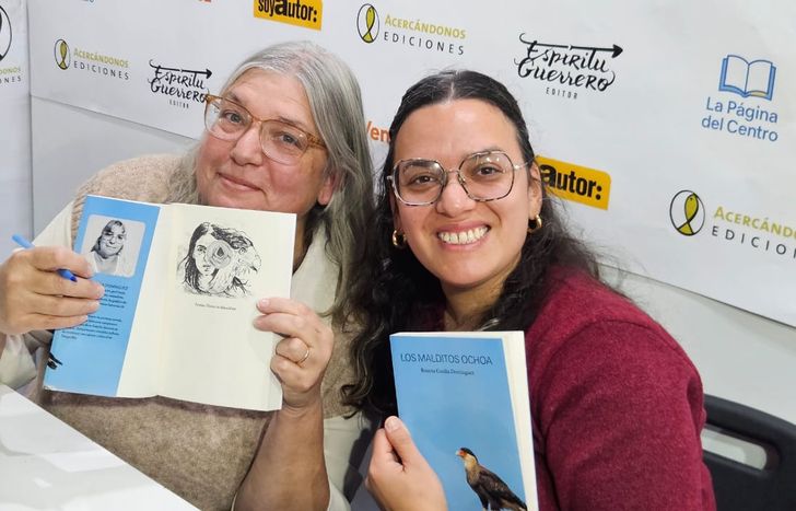 Rosana Domínguez de Lomas es la autora de la novela que acompaña con las ilustraciones su hija, la artista plástica Florencia Matalobos.