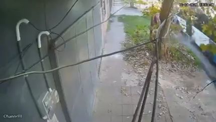 El accidente ocurrido en Villa Fiorito quedó filmado en un video.