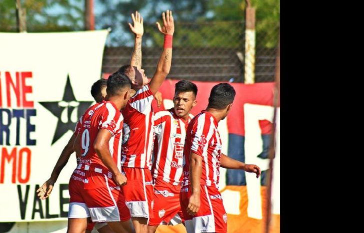 TALLERES LLEGA EN ALZA.