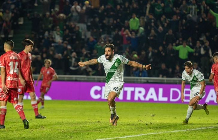 El goleador no perdonó.