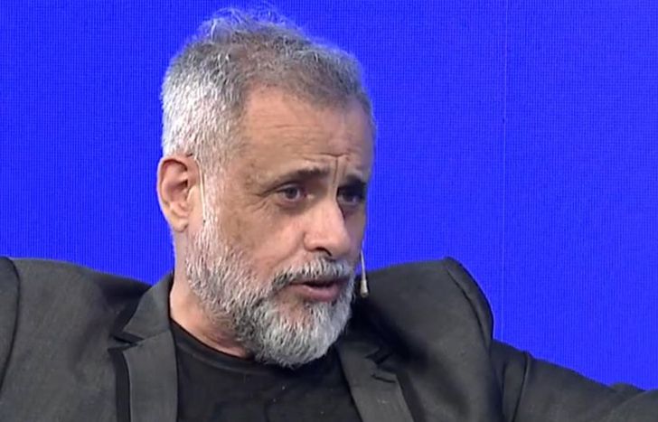 Sigue internado en Colombia.