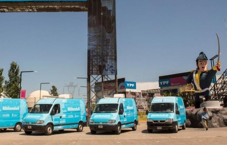 Bibliomóvil.