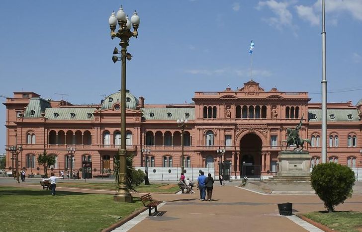 Anuncian una profunda reestructuración y achicamiento del Estado.