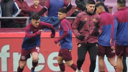 Lanús enfrentará al Decano con varios suplentes. Lanús enfrentará al Decano con varios suplentes.