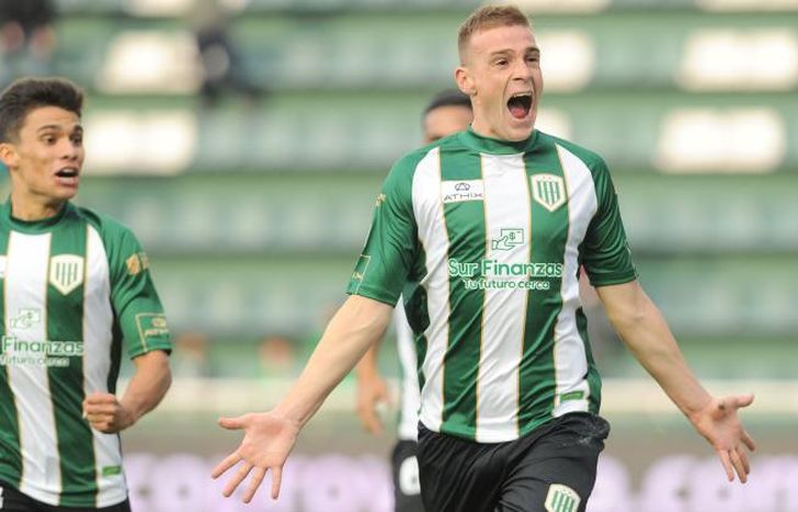 Cabrera anotó el primero y le hicieron el penal en el segundo.