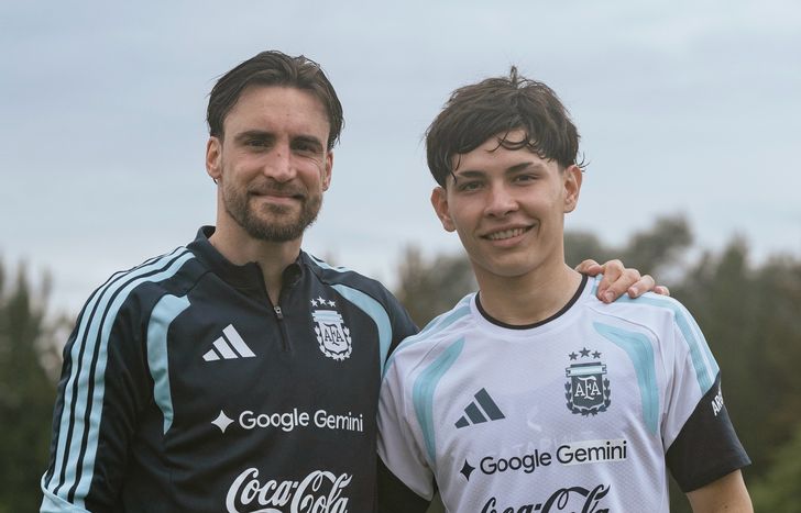 Nicolás Tagliafico posó con Licha Piñero.