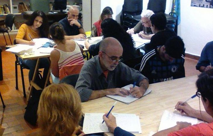 Otorgaron Menciones de Honor a 15 autores.