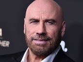 John Travolta debuta como director. John Travolta debuta como director.