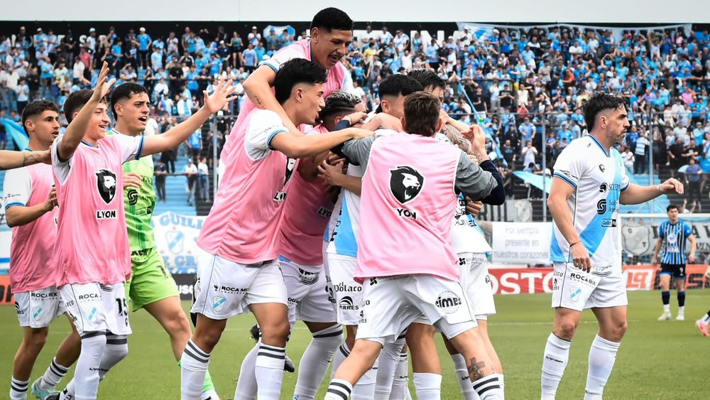 Temperley metió presión, va por la final por el ascenso.