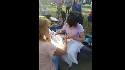 Dictan talleres con salida laboral en entidades sociales