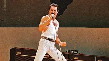 Freddie Mercury en Live Aid. Freddie Mercury en Live Aid.